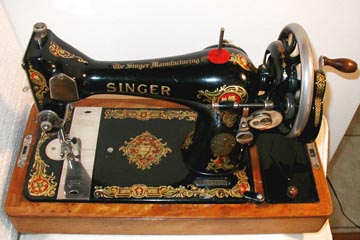 Singer 128