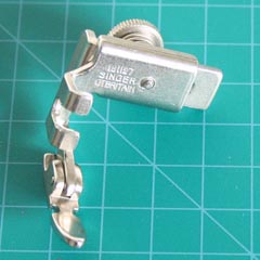 Adjustable Zipper Foot