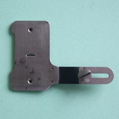Feed cover plate